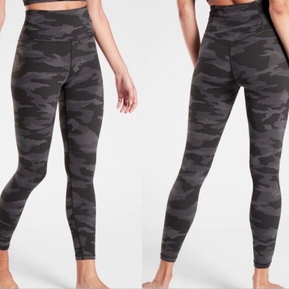 Athleta Elation Camo 7/8 Tight Leggings Black Gray- Size Small - Picture 1 of 7